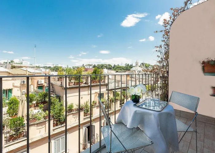Appartement Lovely New Attic, Piazza Del Popolo! *
